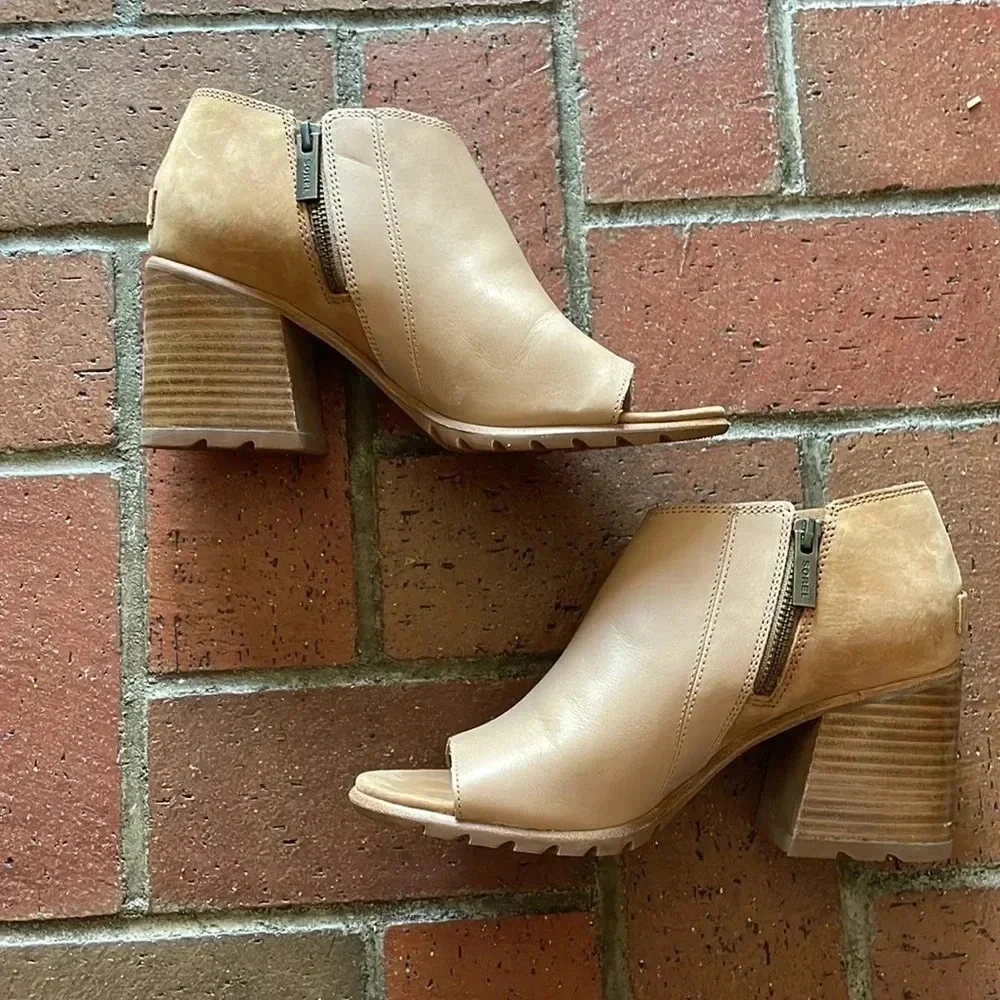 SOREL NADIA ANKLE BOOTIES /Honest‎ Beige 9